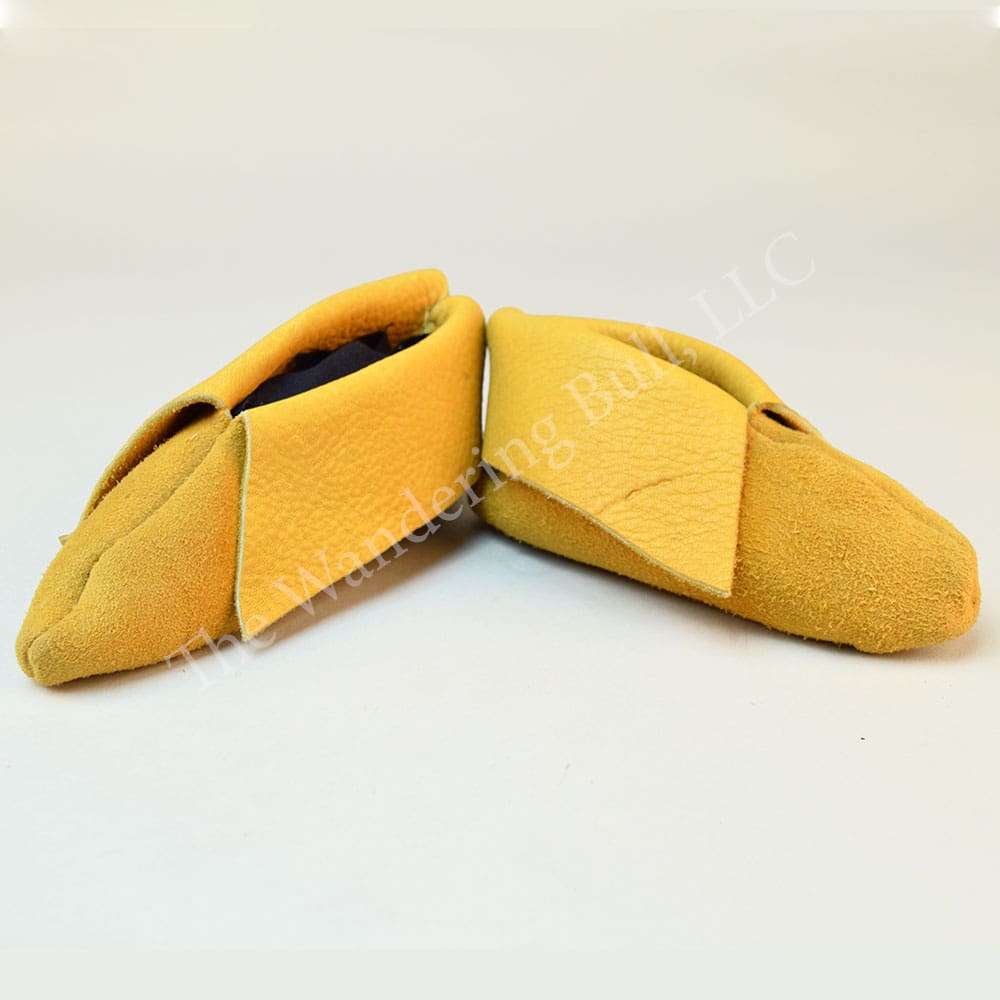 Infant Center Seam Woodlands Moccasins -OUR OWN!