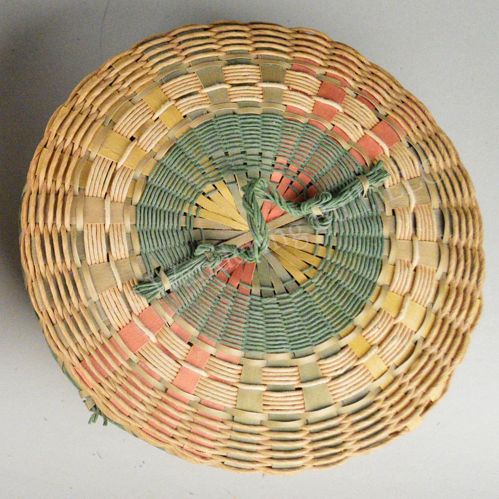 Basket – Colored Ash & Twisted Rush