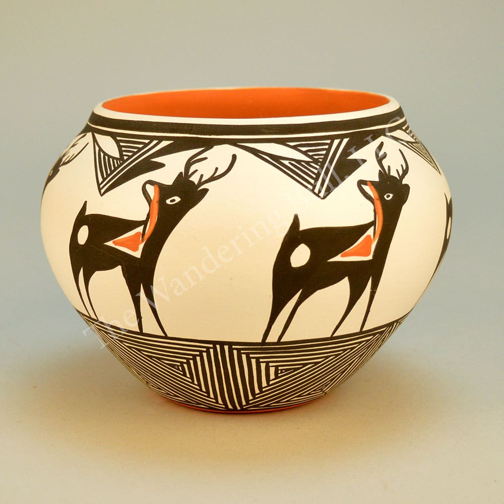 Pottery Jar – Elk Acoma
