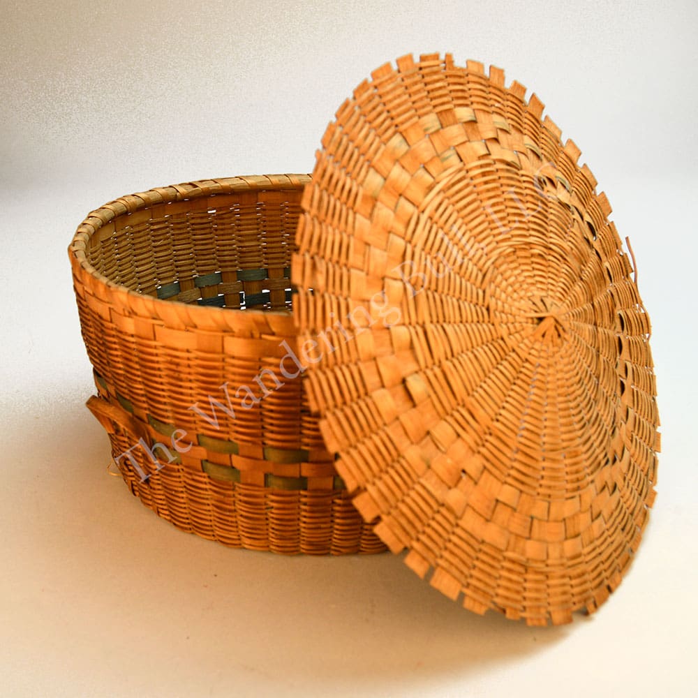 Basket Antique Ash with Lid