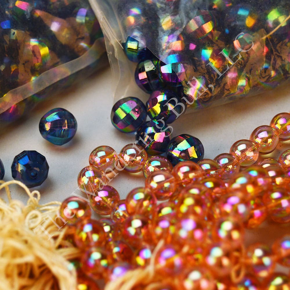 Bead Lot – Iridescent Round Beads