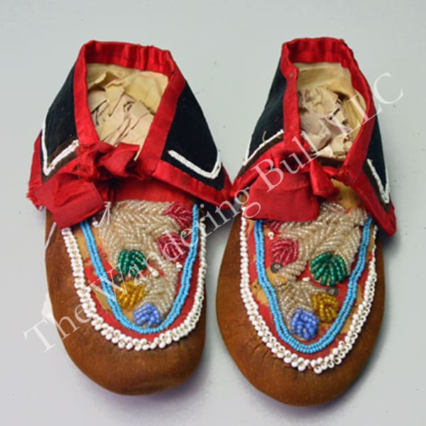 Moccasins Beaded Iroquois Style Adult