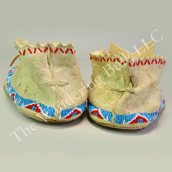 Moccasins Braintanned with Quillwork